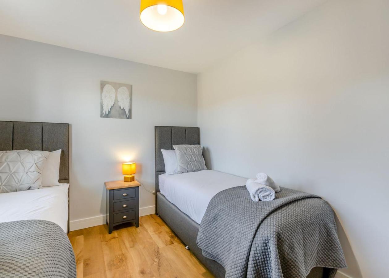 Cotswold Gateway Escape Hotel Offenham Buitenkant foto