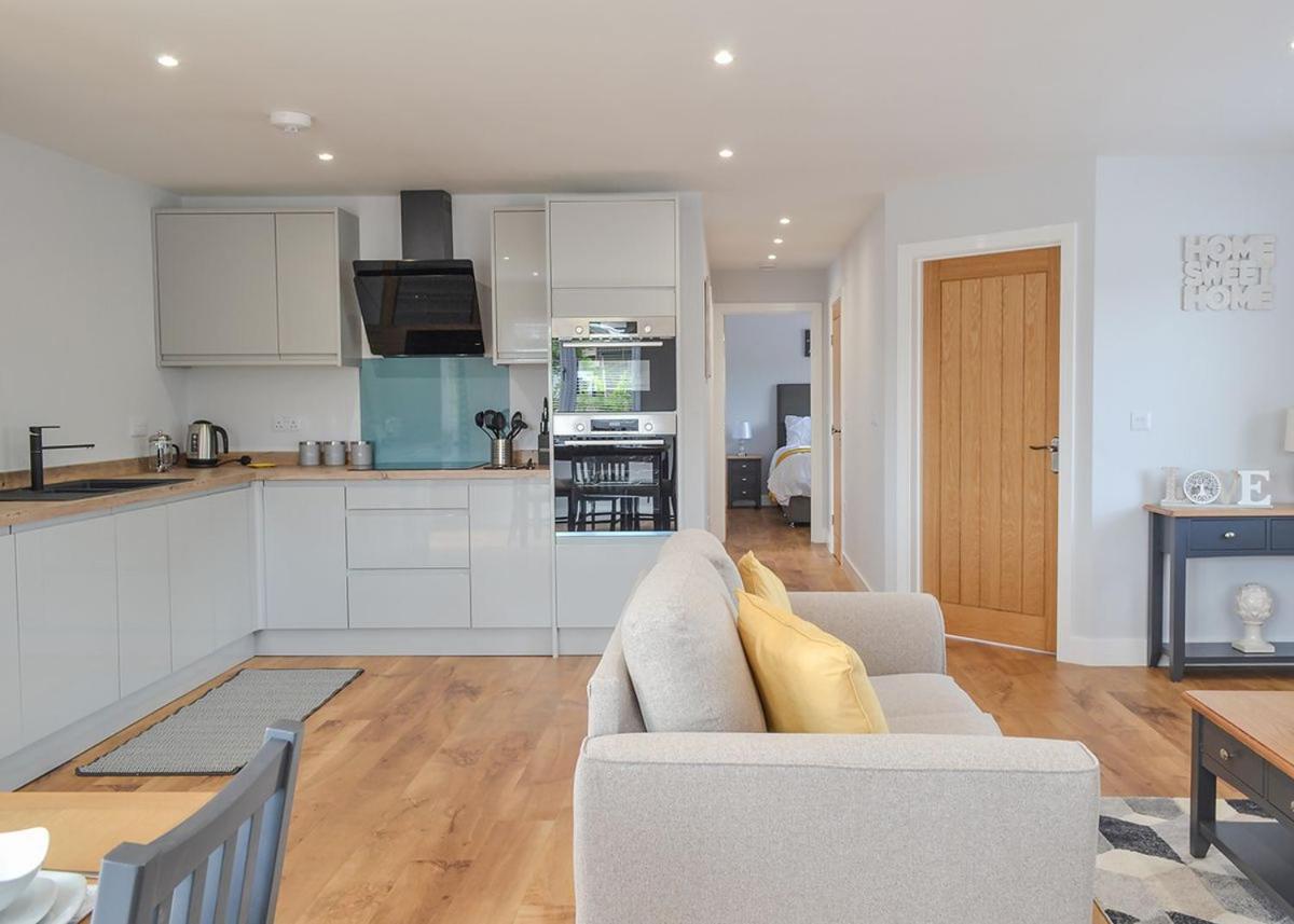 Cotswold Gateway Escape Hotel Offenham Buitenkant foto