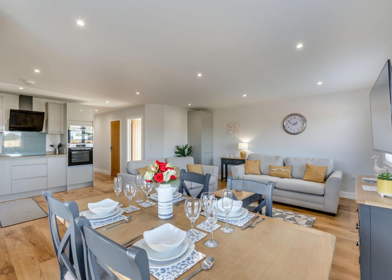 Cotswold Gateway Escape Hotel Offenham Buitenkant foto
